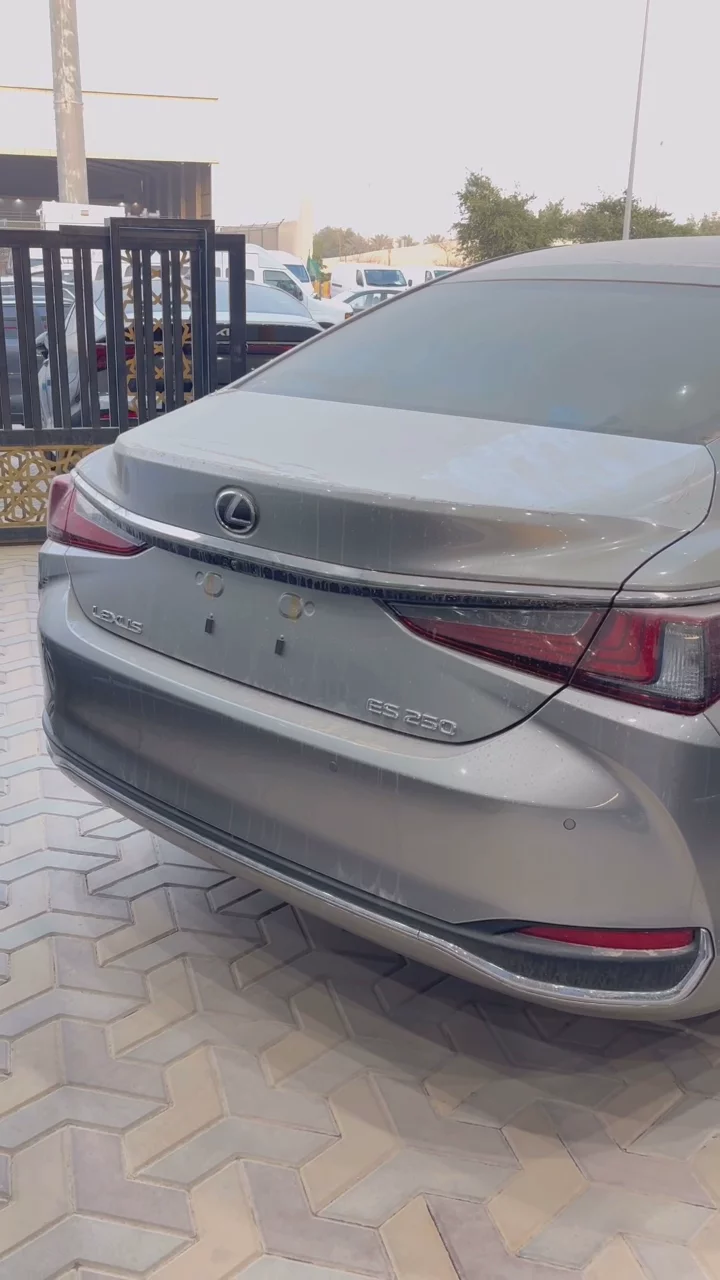 لكزس ES 250 AA Elegant 2025