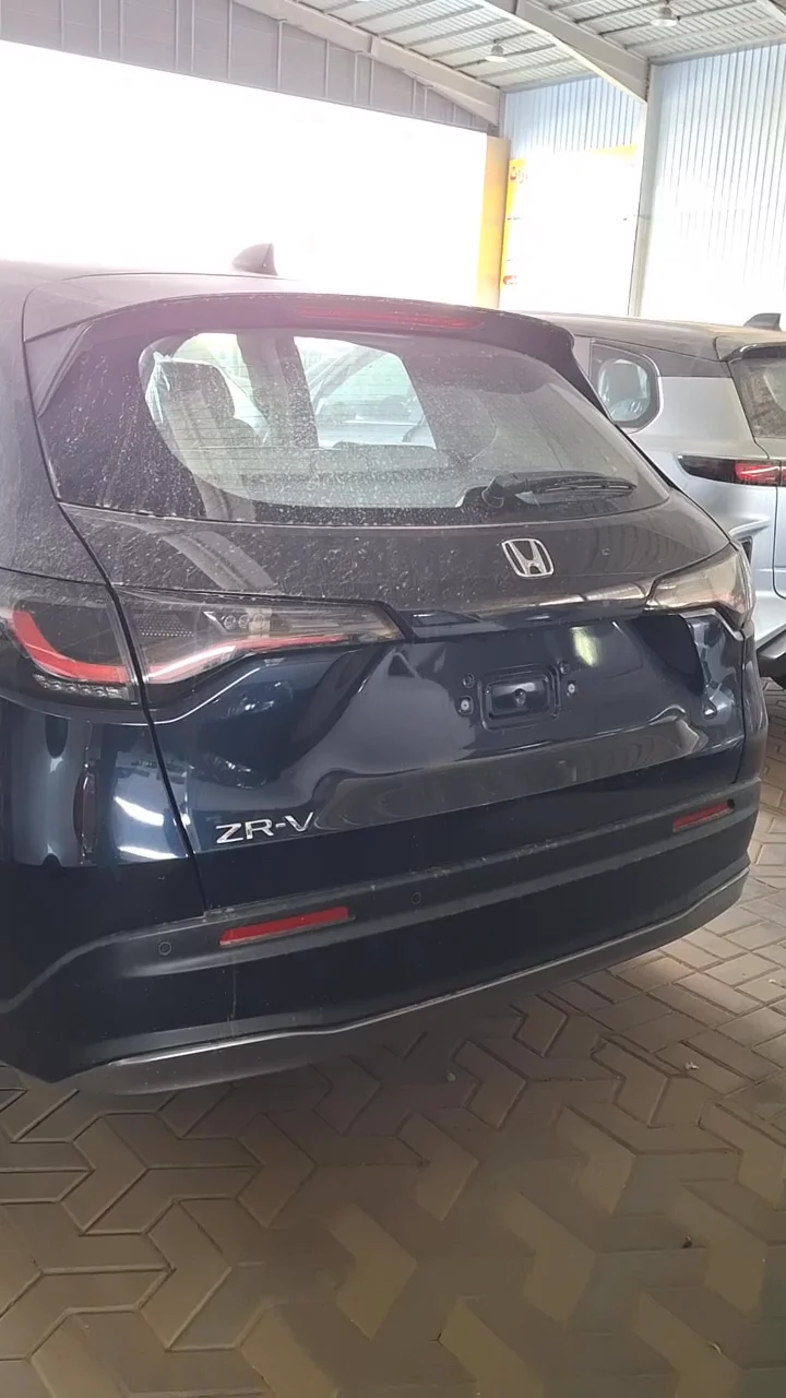 Car video thumbnail 1 of 10