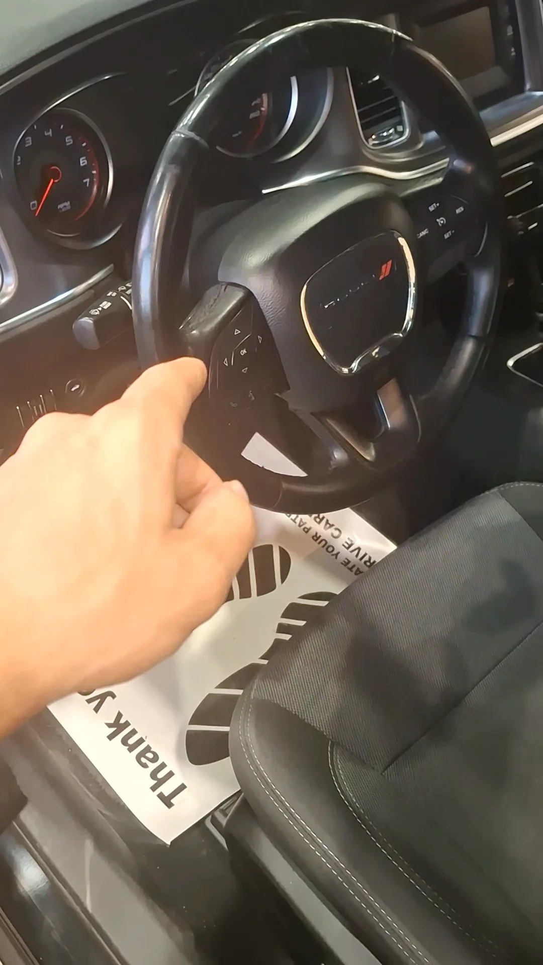 Car video thumbnail 1 of 8