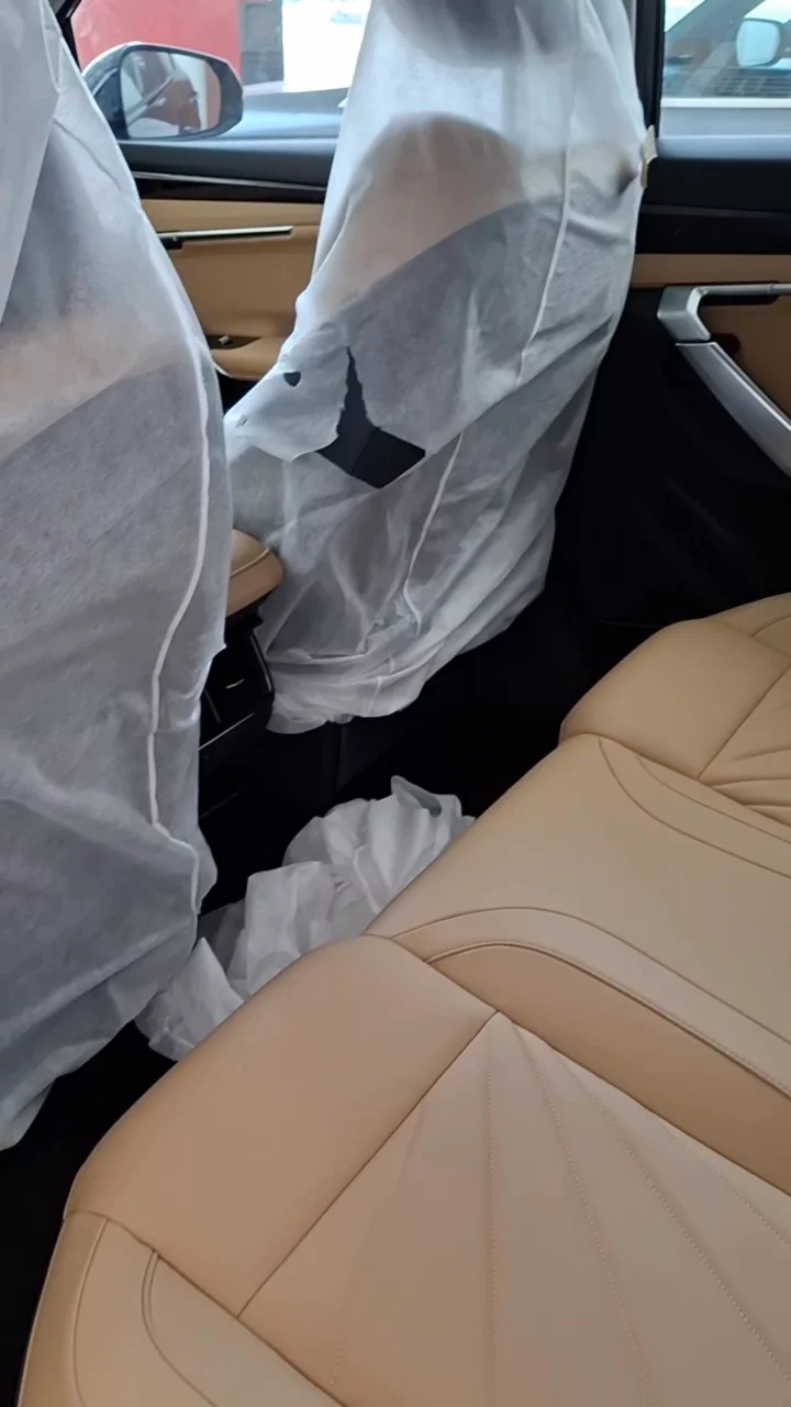 Car video thumbnail 1 of 10