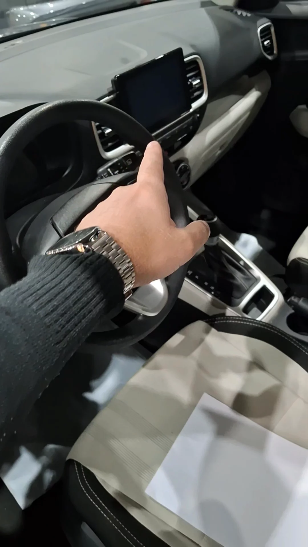 Car video thumbnail 1 of 10