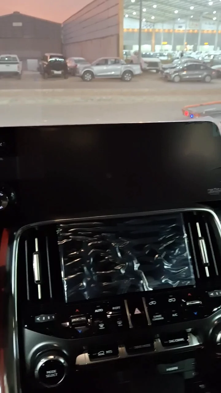 Car video thumbnail 1 of 10