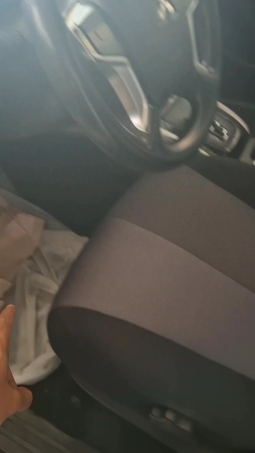 Car video thumbnail 1 of 8