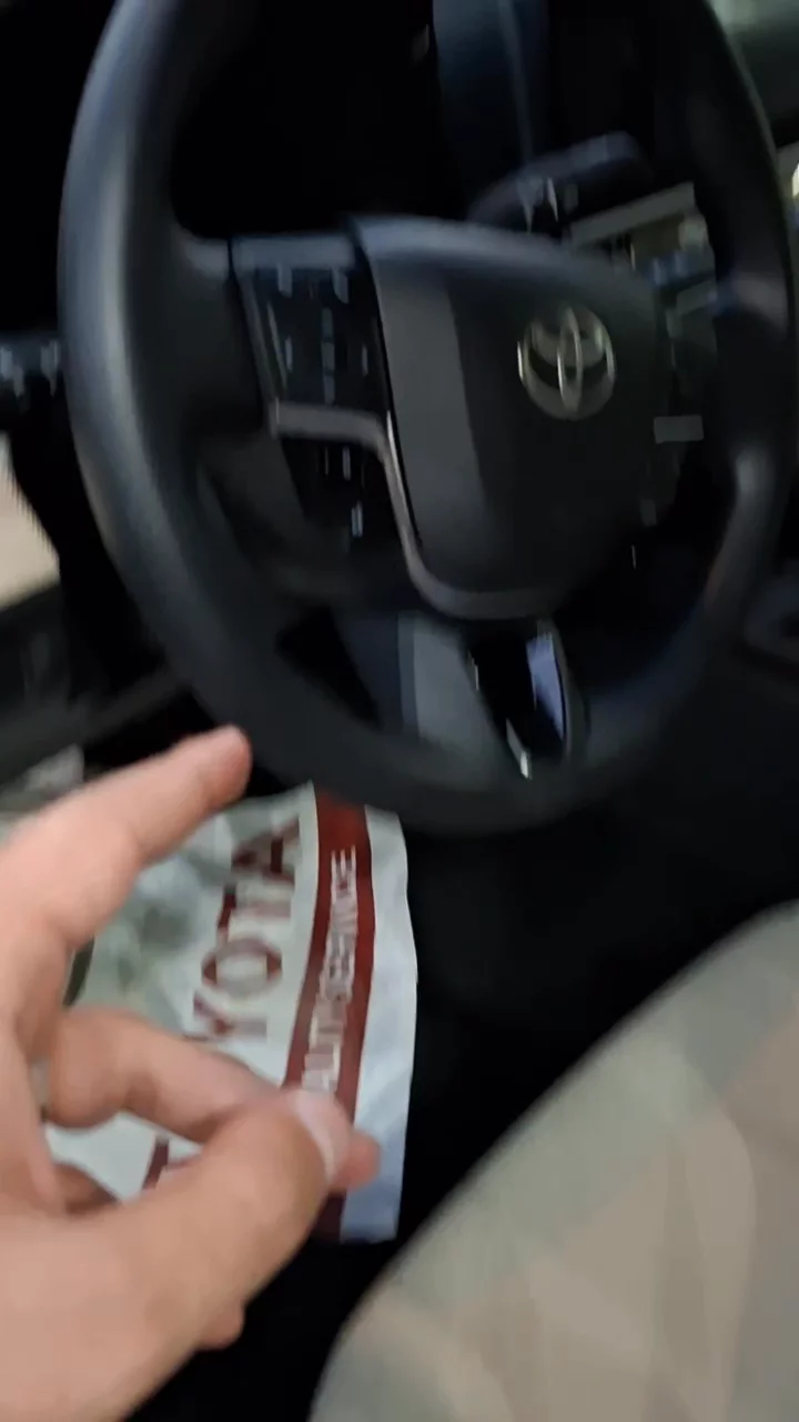 Car video thumbnail 1 of 10