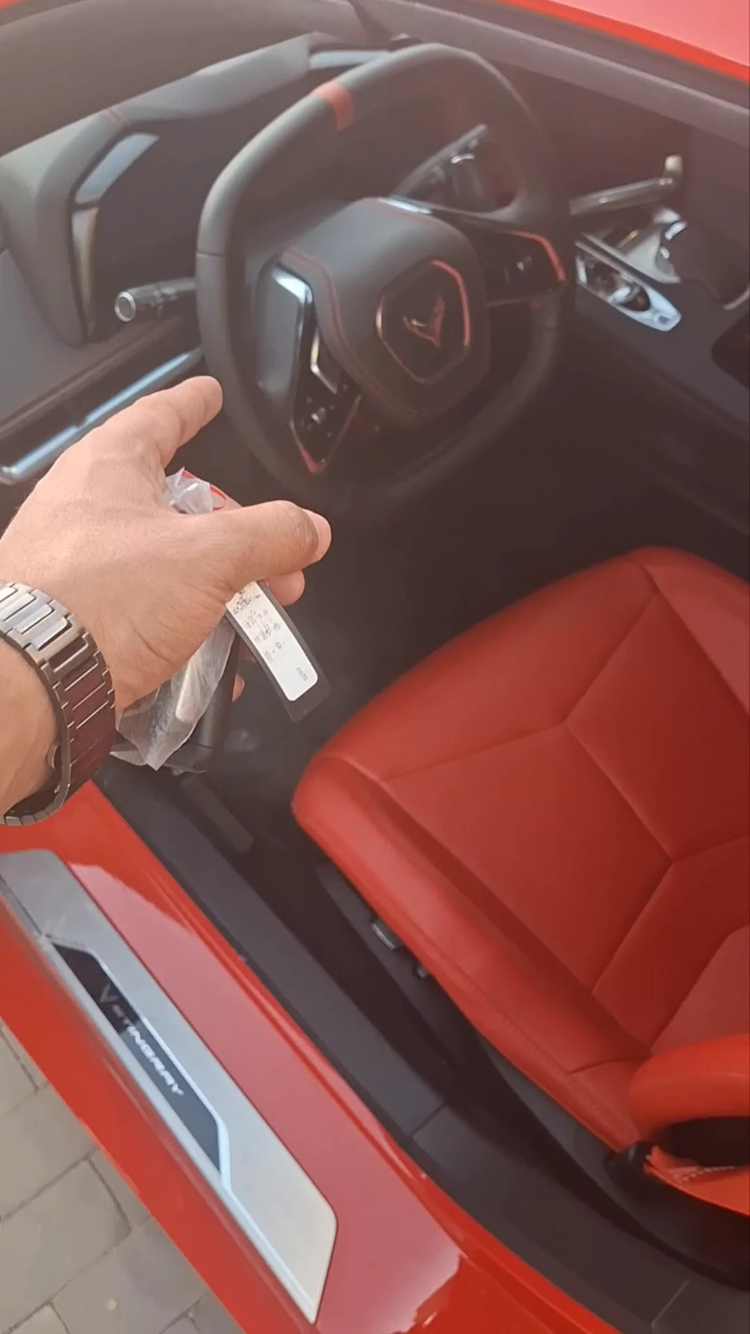 شفروليه كورفيت سي 8 2LT 2025