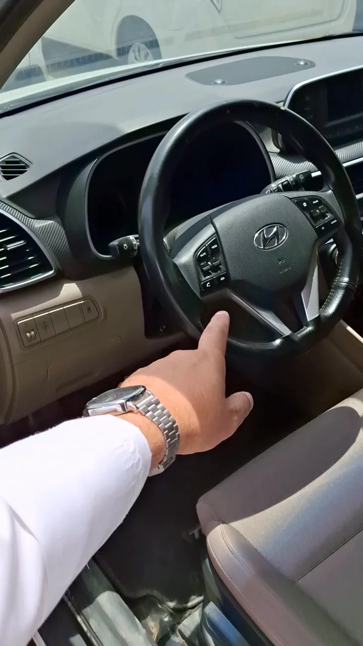 Car video thumbnail 1 of 10