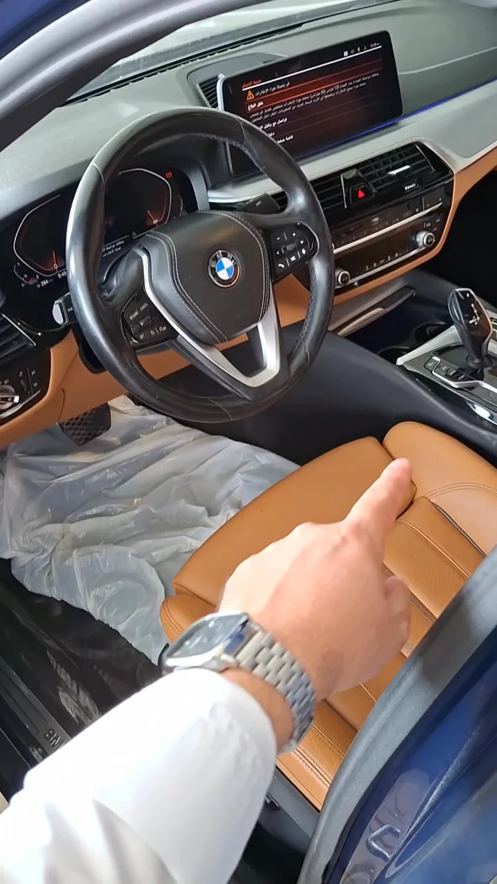 Car video thumbnail 1 of 9