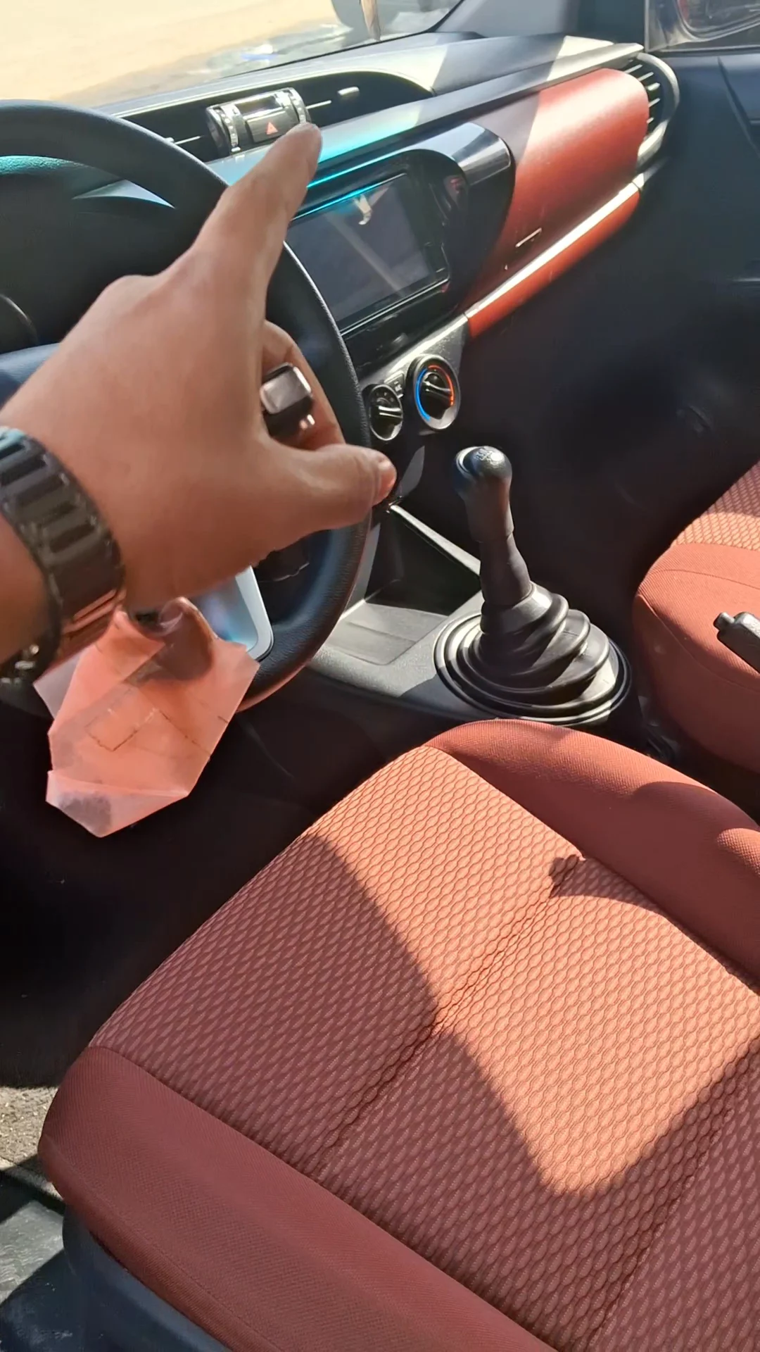 Car video thumbnail 1 of 7