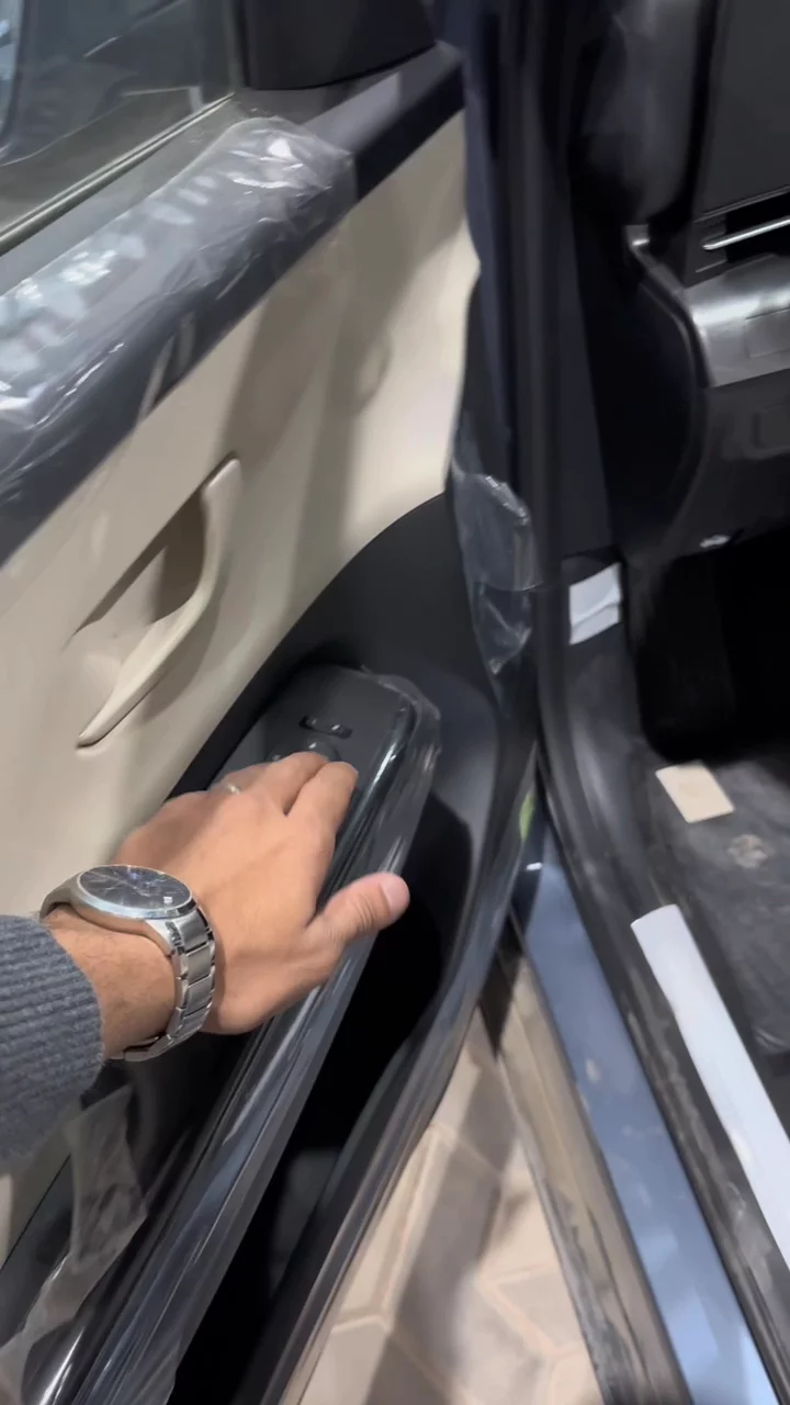 Hyundai Kona smart 2025