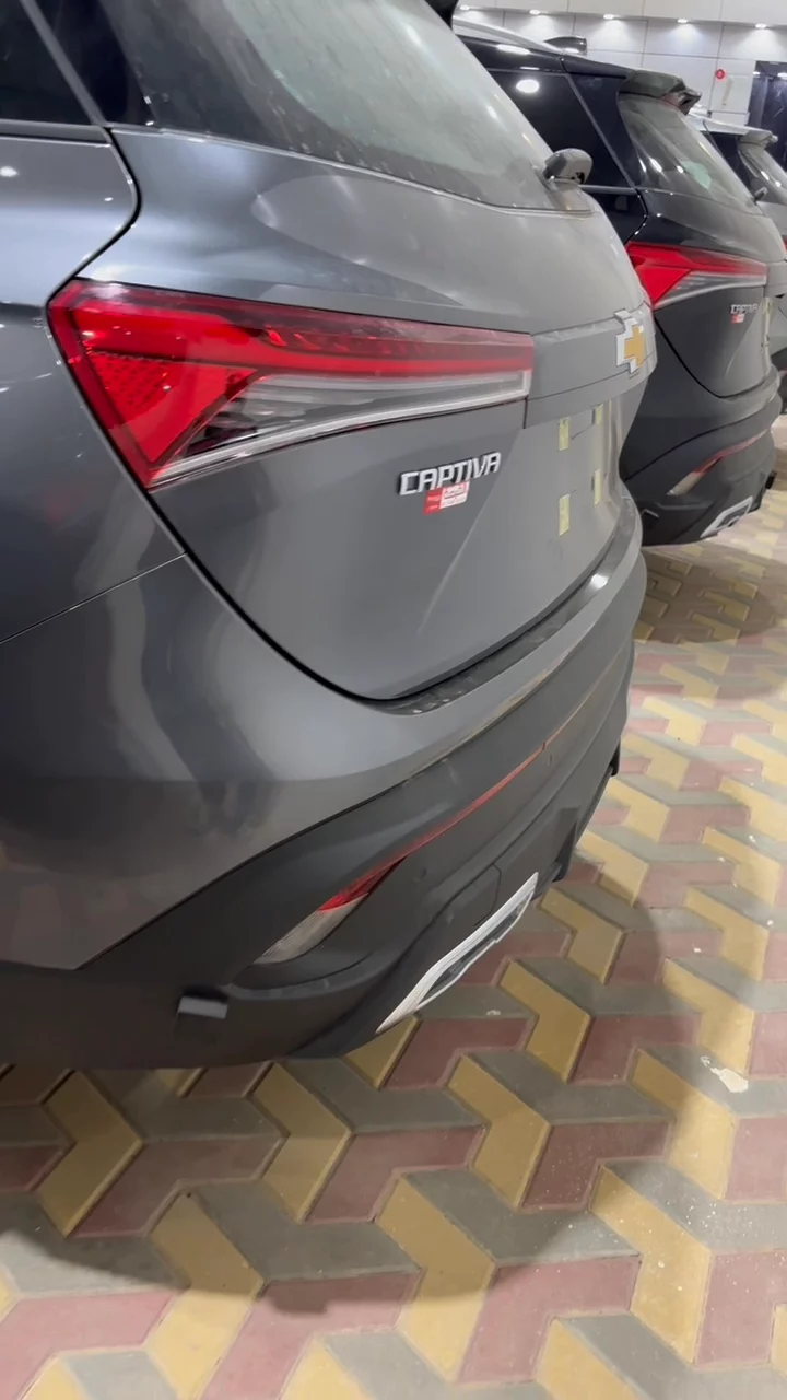 Car video thumbnail 1 of 11