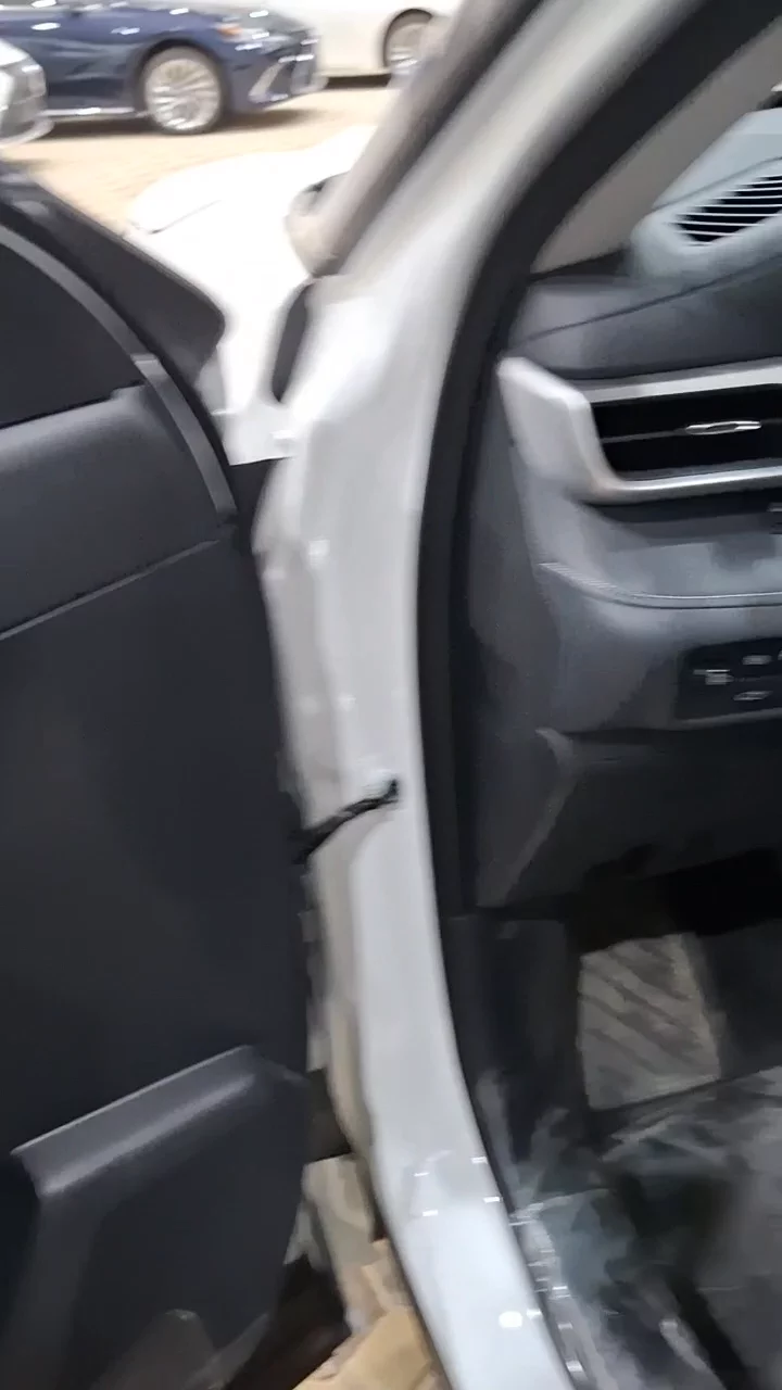 Car video thumbnail 1 of 10