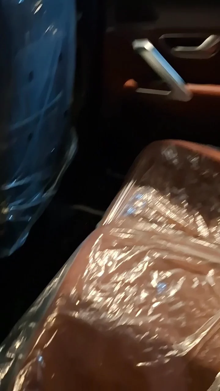 Car video thumbnail 1 of 10