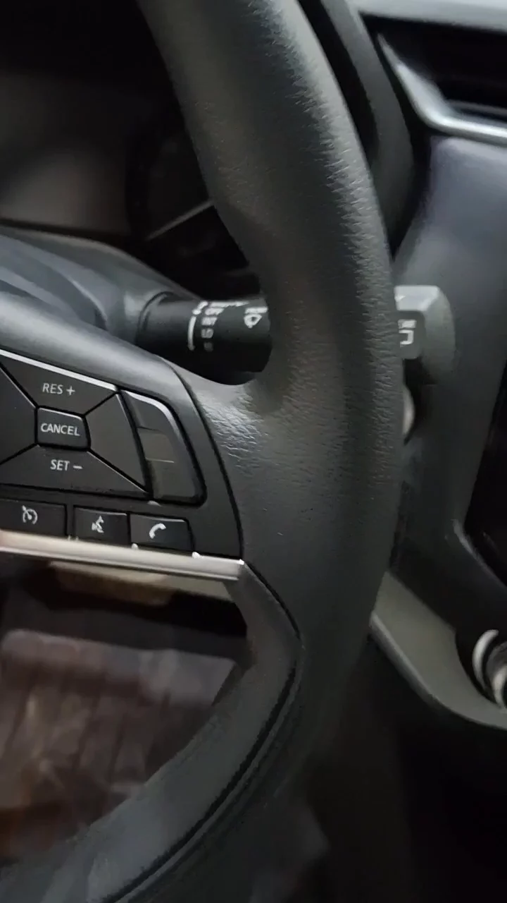 Car video thumbnail 1 of 10