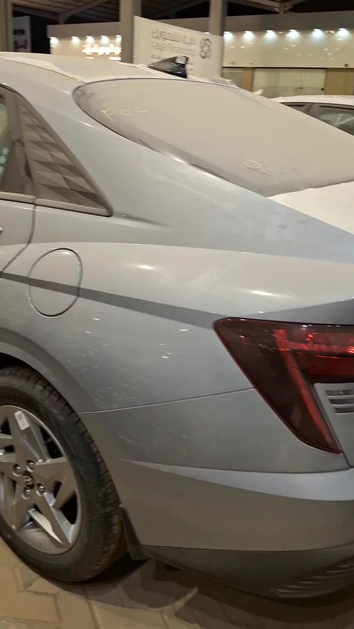 Car video thumbnail 1 of 10