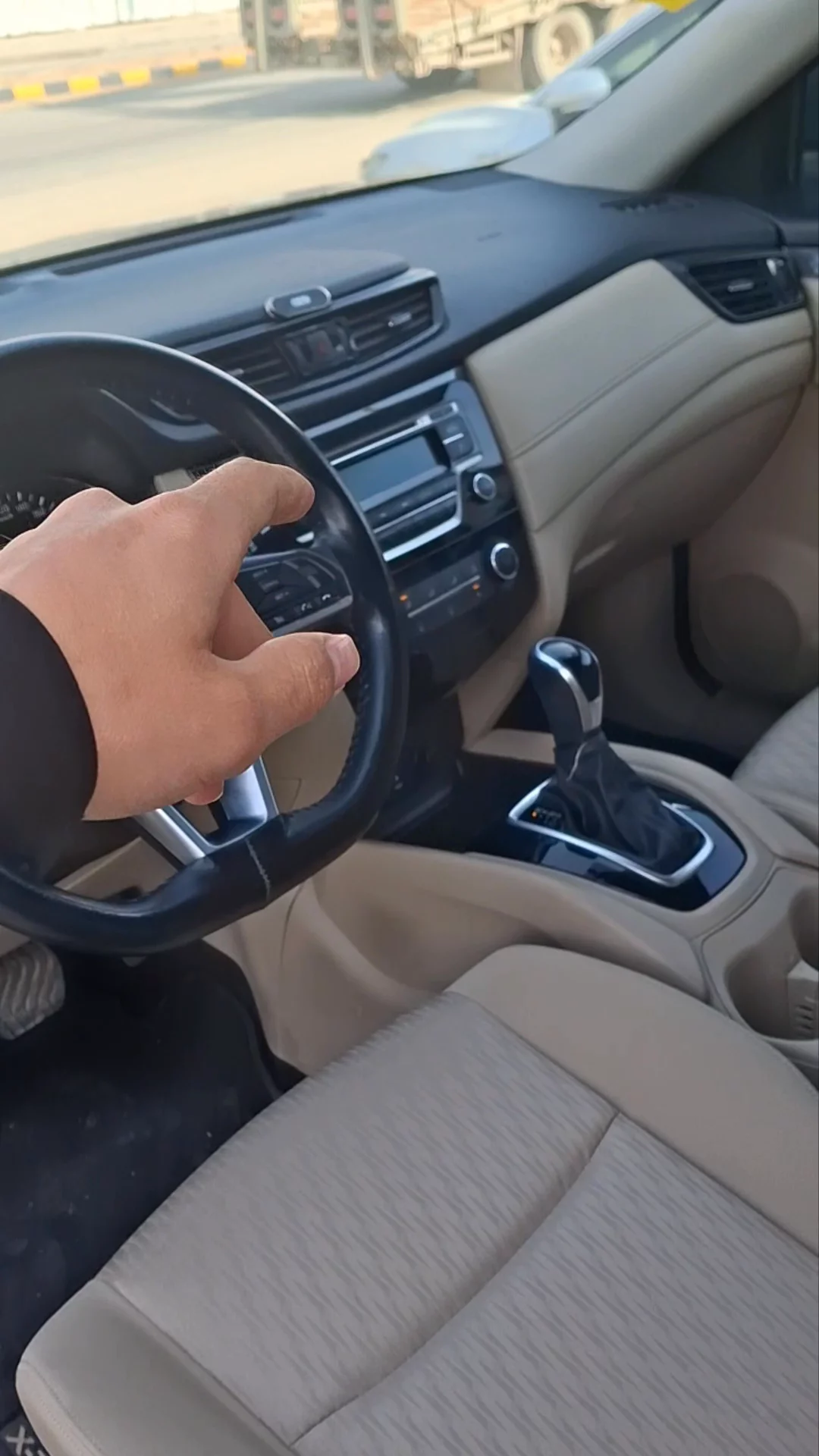 Car video thumbnail 1 of 7