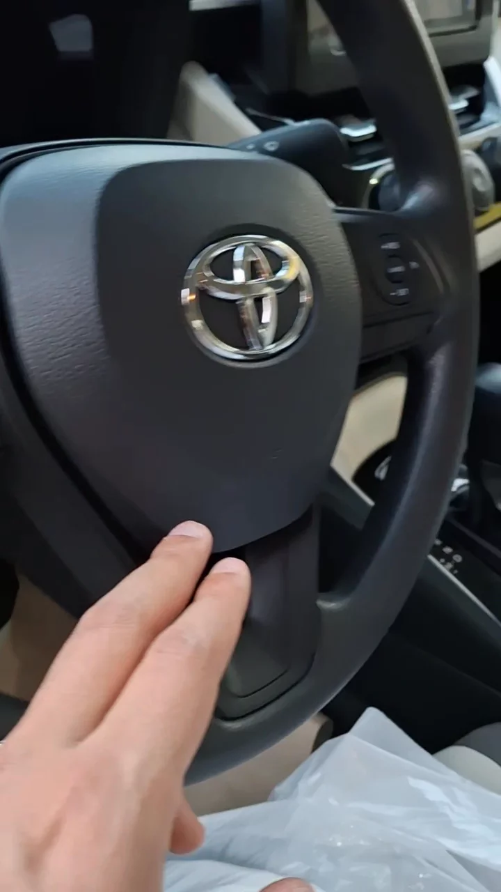 Car video thumbnail 1 of 10