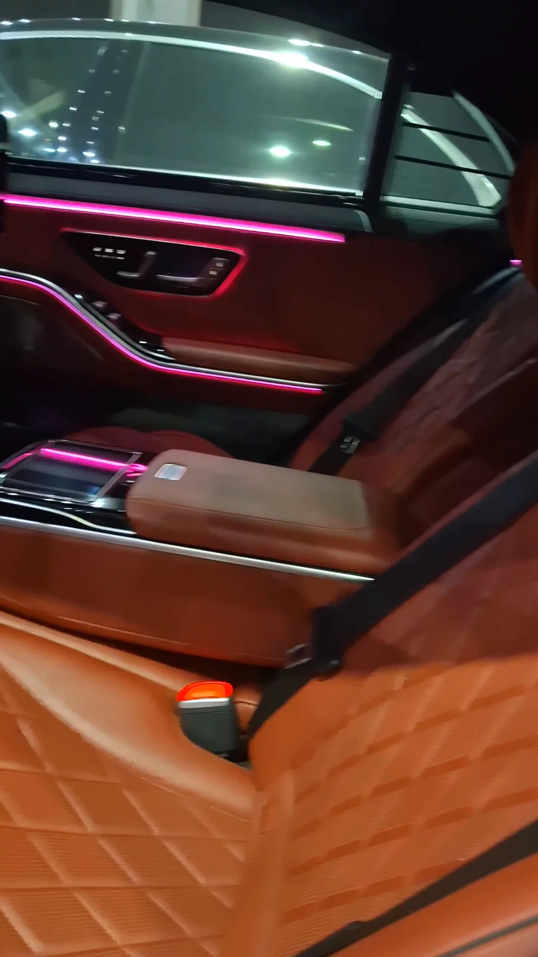 Car video thumbnail 1 of 9