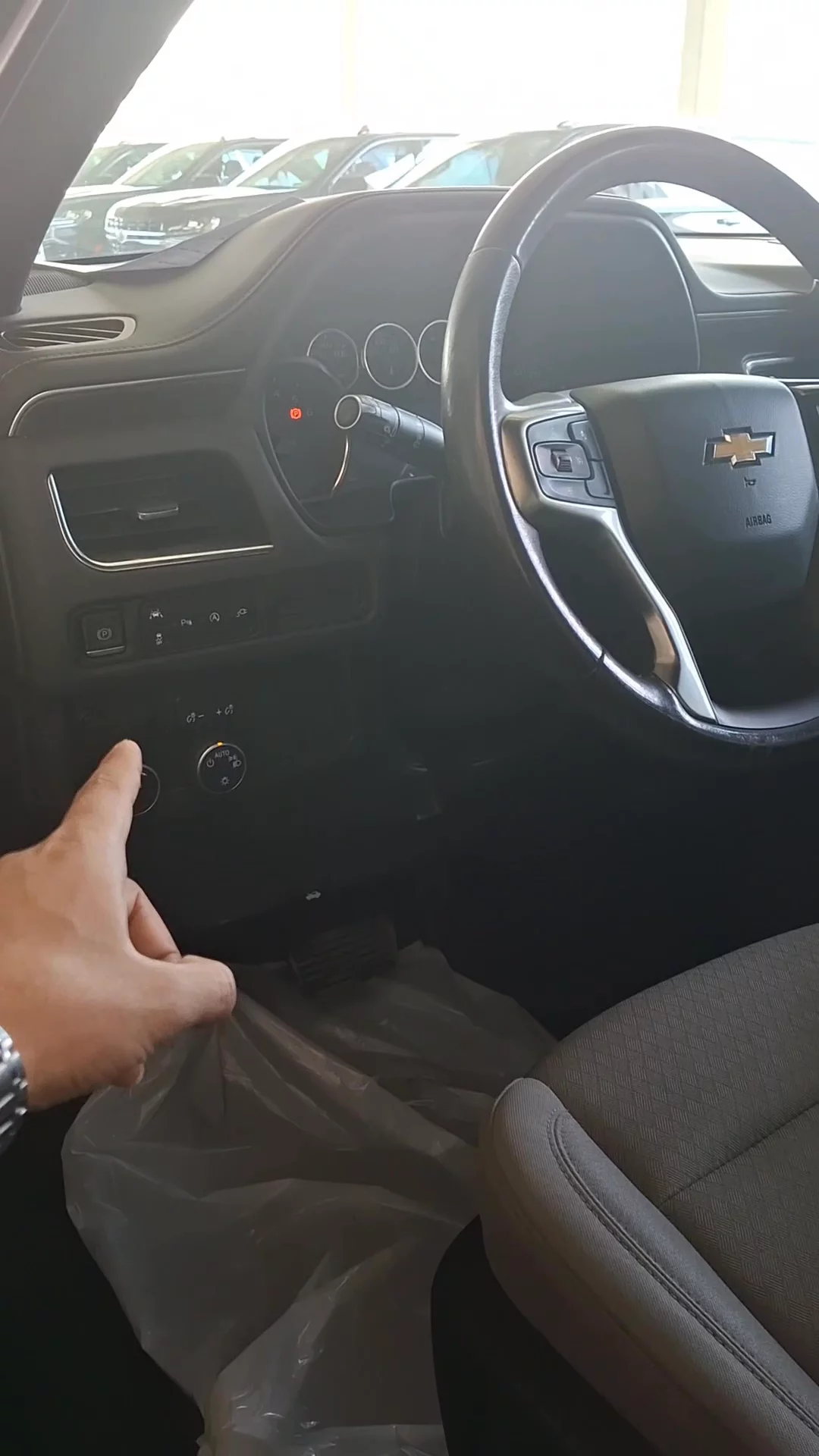 Car video thumbnail 1 of 7