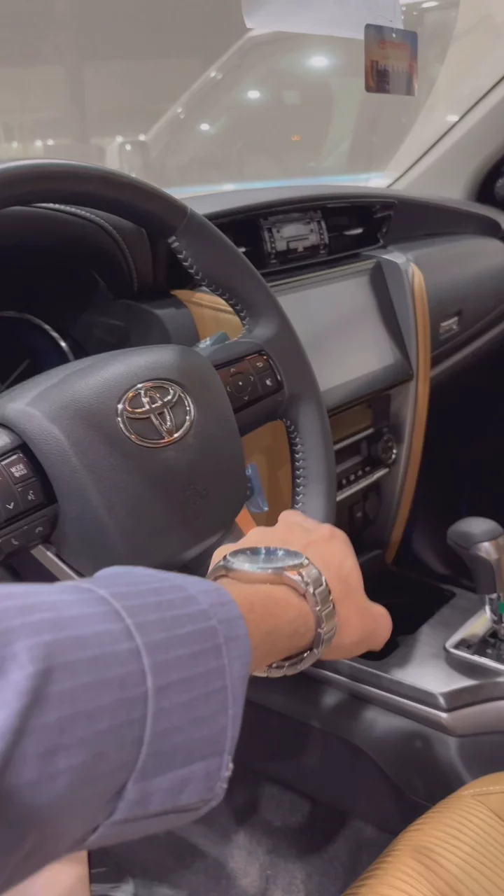 تويوتا فورتشنر VX 2026