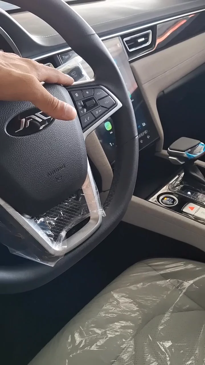 Car video thumbnail 1 of 10