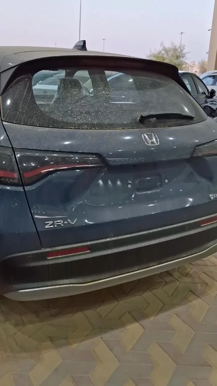 Car video thumbnail 1 of 10