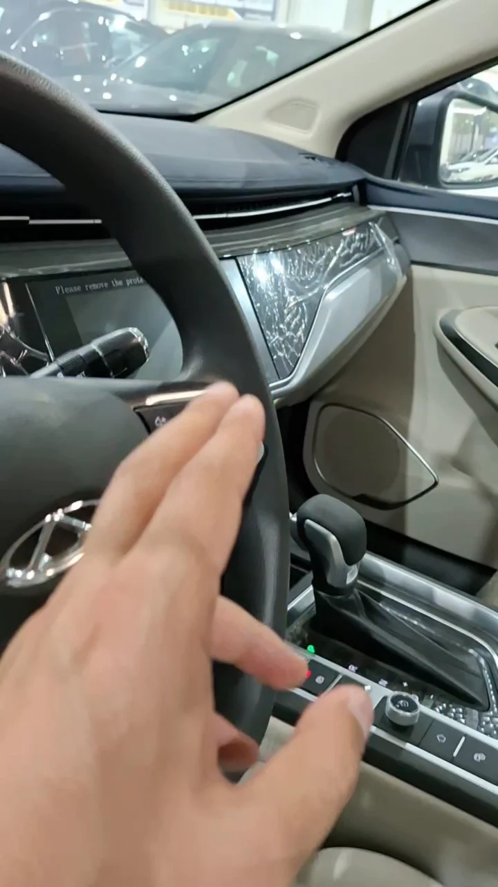 Car video thumbnail 1 of 10