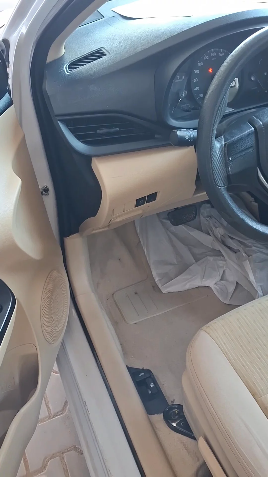 Car video thumbnail 1 of 7