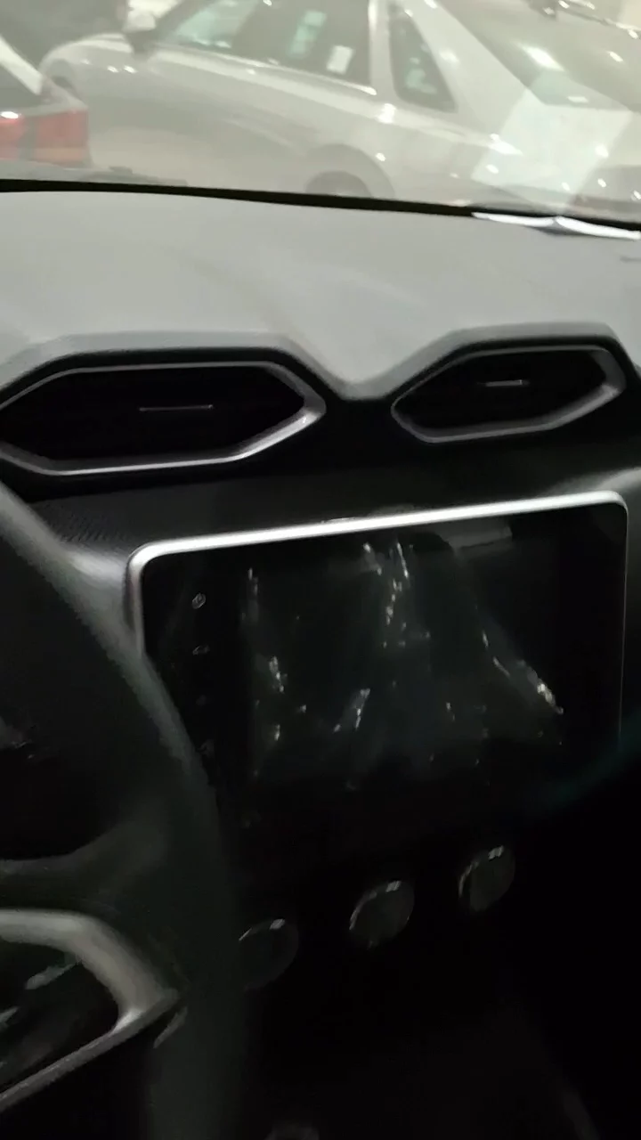 Car video thumbnail 1 of 10