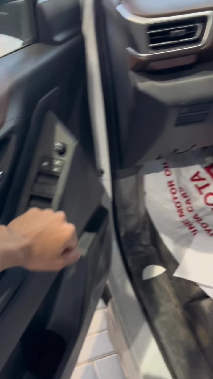 Toyota Innova GL 2024