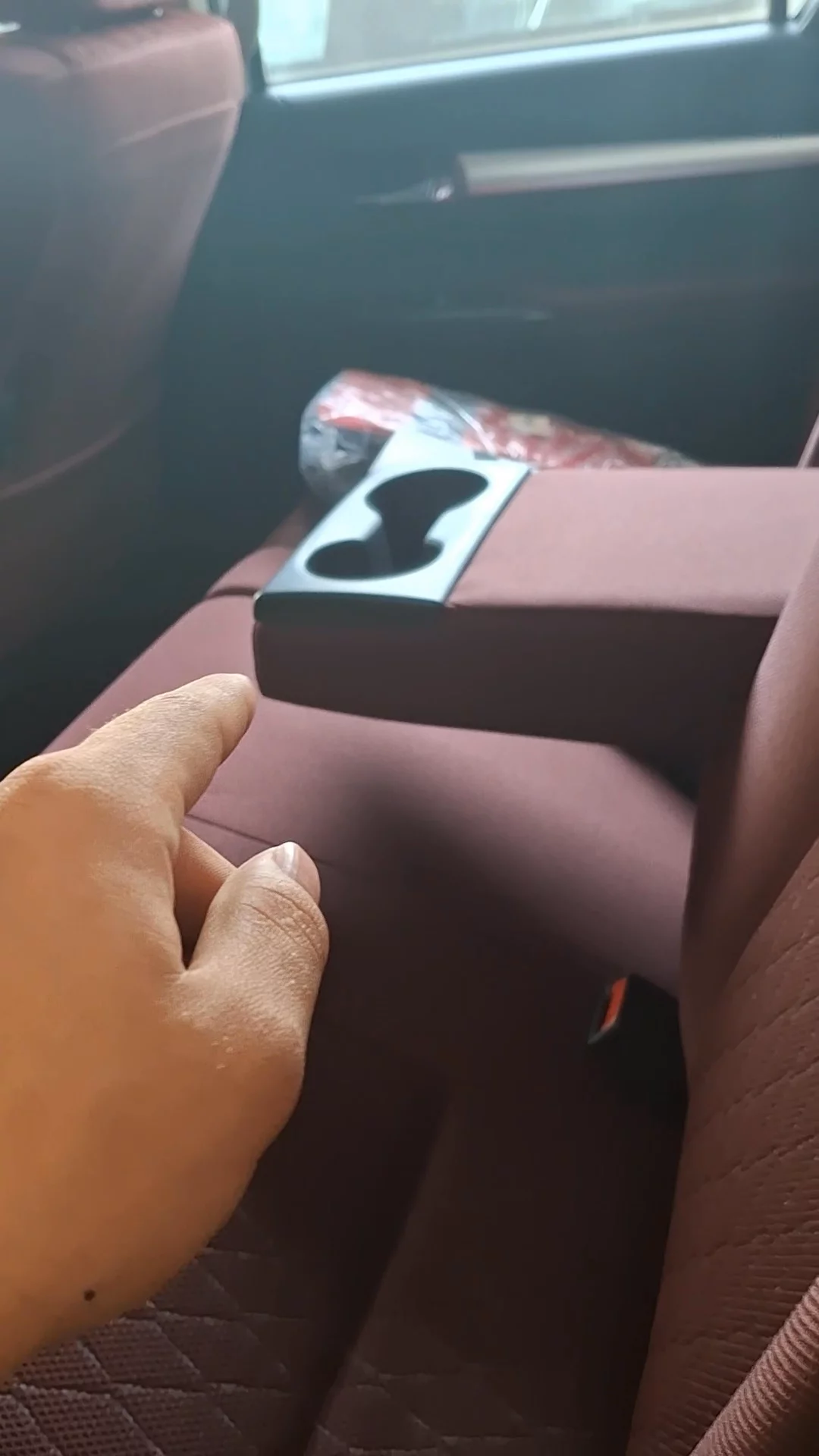 Car video thumbnail 1 of 7