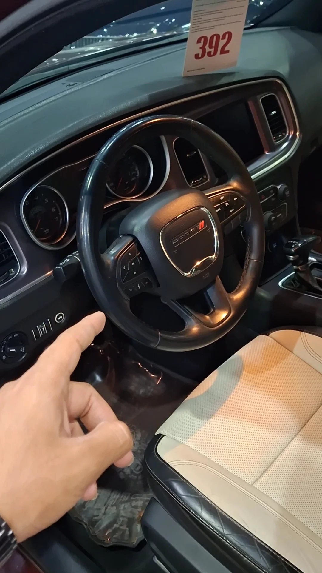 Car video thumbnail 1 of 7