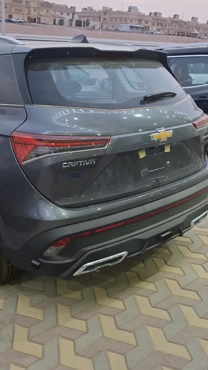 Car video thumbnail 1 of 10