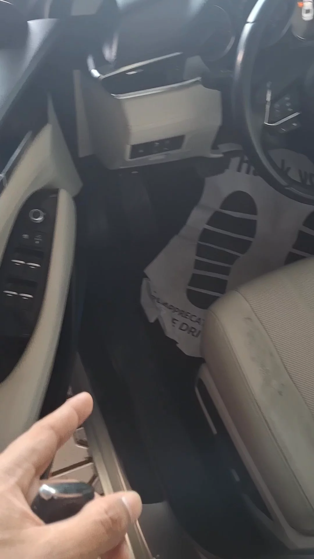 Car video thumbnail 1 of 7