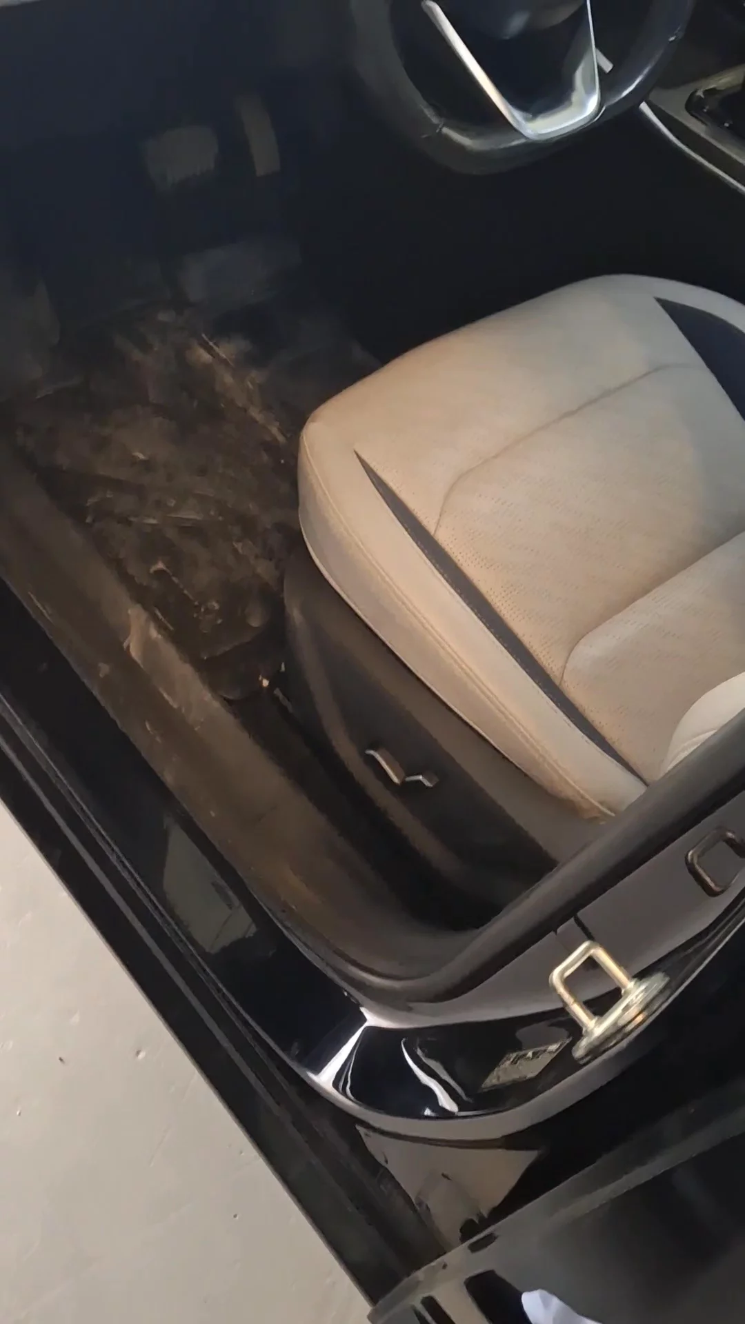 جيلي امجراند GK 2023