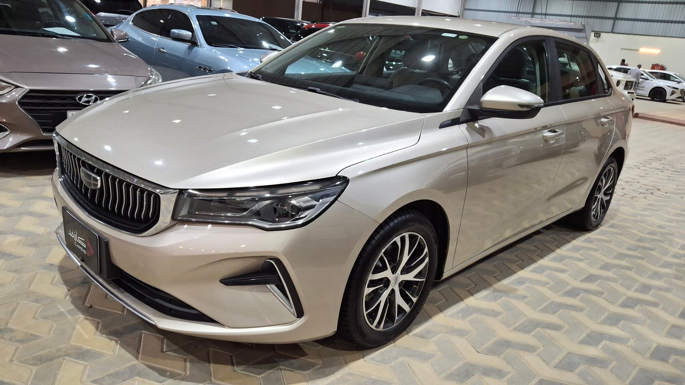 Geely Emgrand 2025