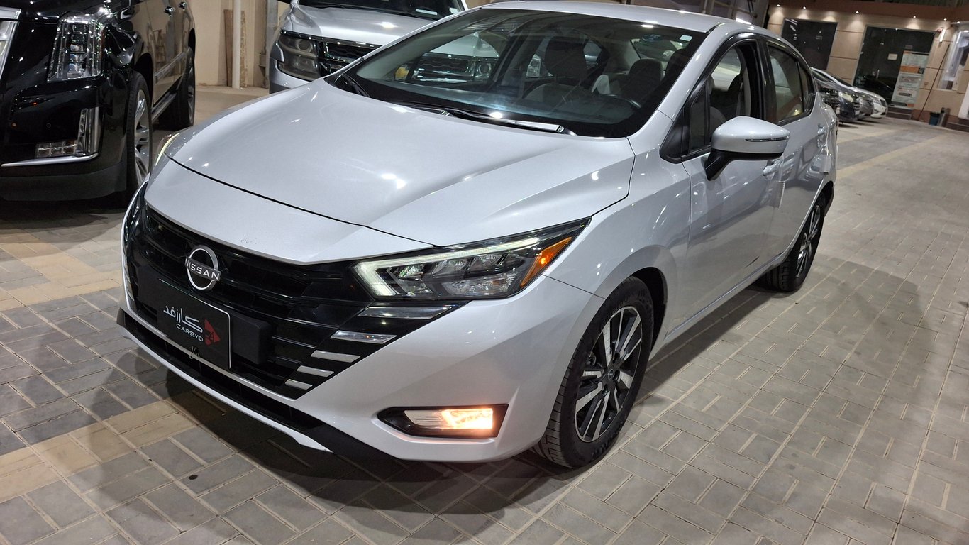 Nissan Sunny 2024