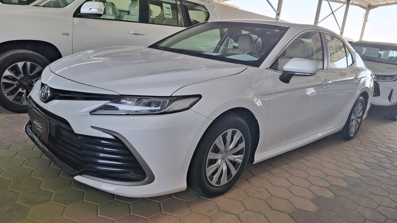 Toyota Camry 2023