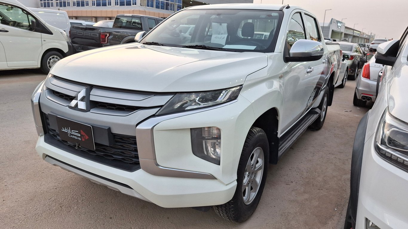 Mitsubishi L200 2023