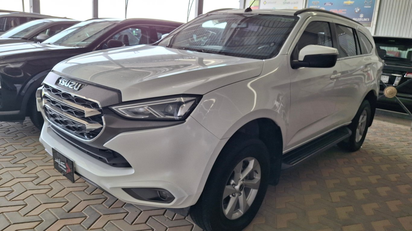 Isuzu MUX 2024