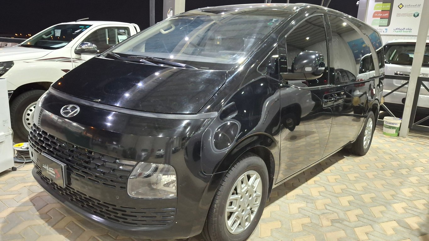Hyundai Staria 2024