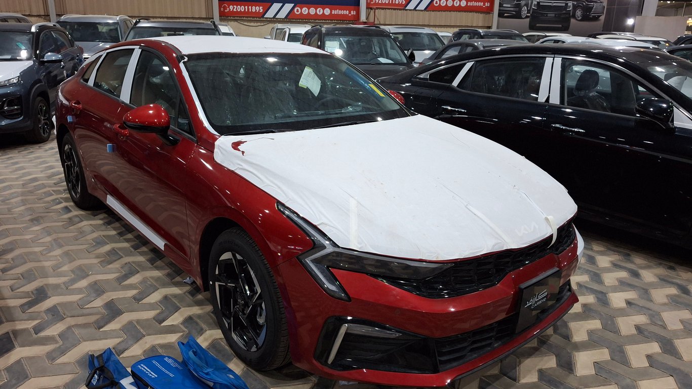 Kia K5 2025