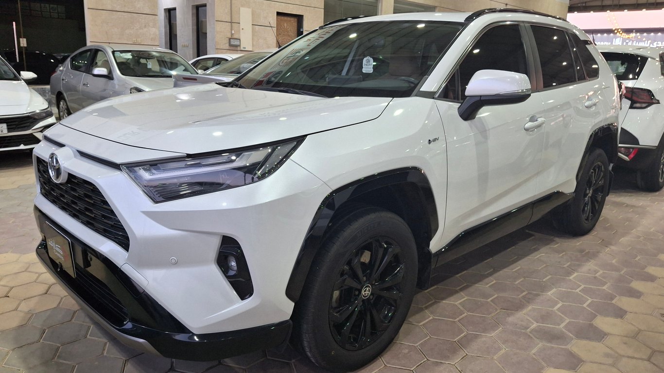 Toyota RAV4 2025