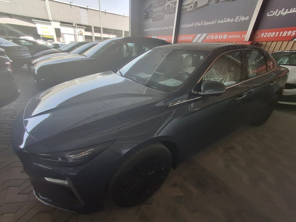 Geely Previs 2026