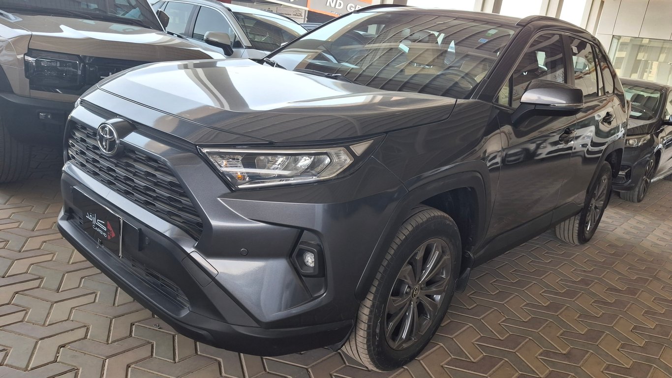 Toyota RAV4 2025