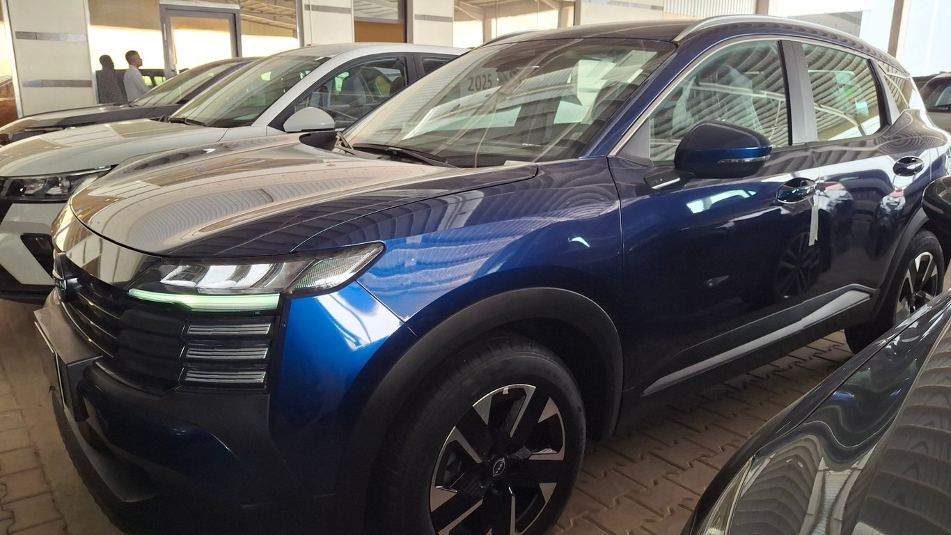 Nissan Kicks 2025