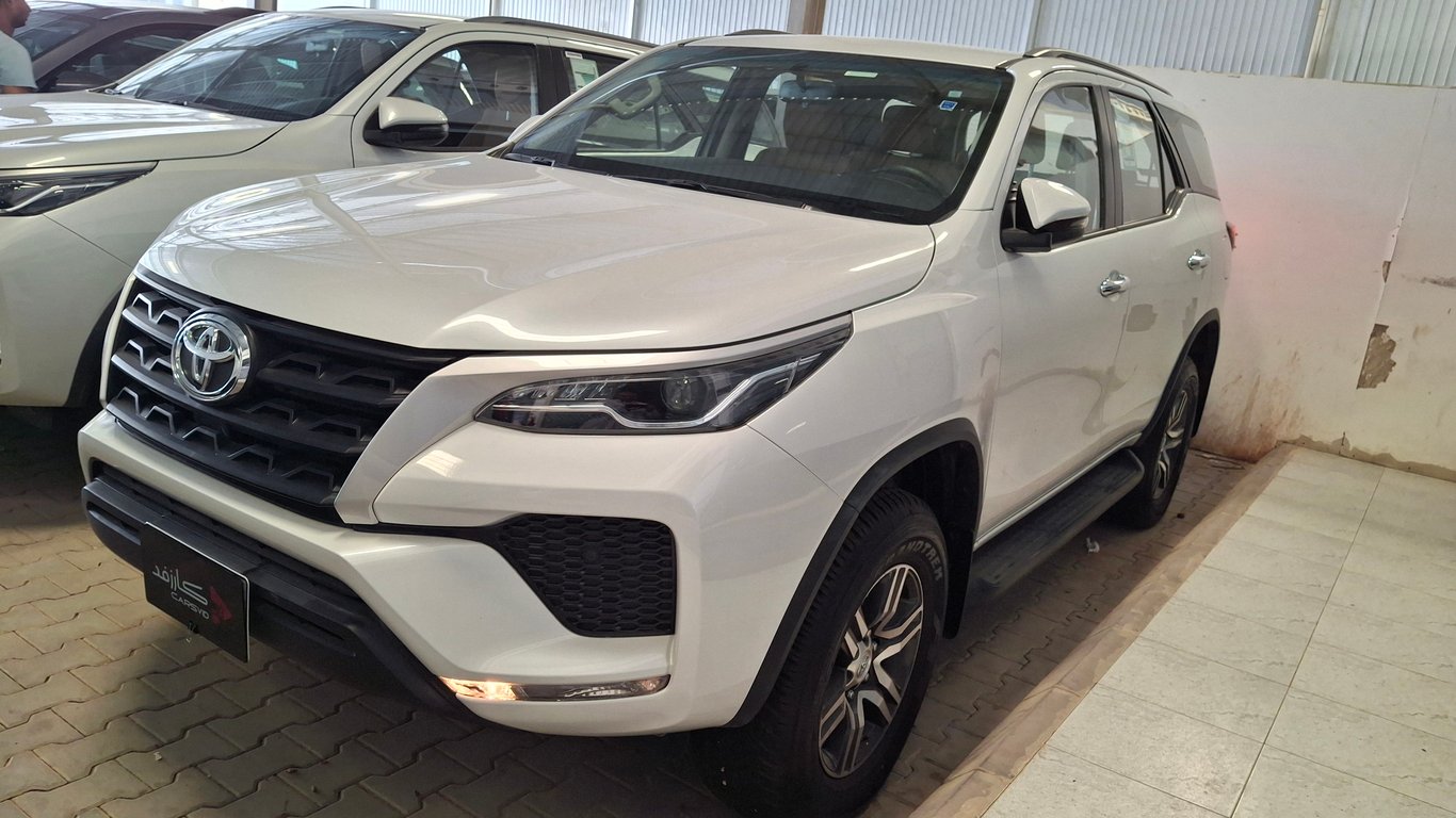 Toyota Fortuner 2023