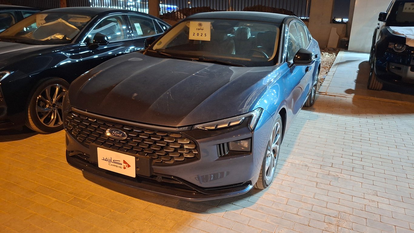 Ford Taurus 2025
