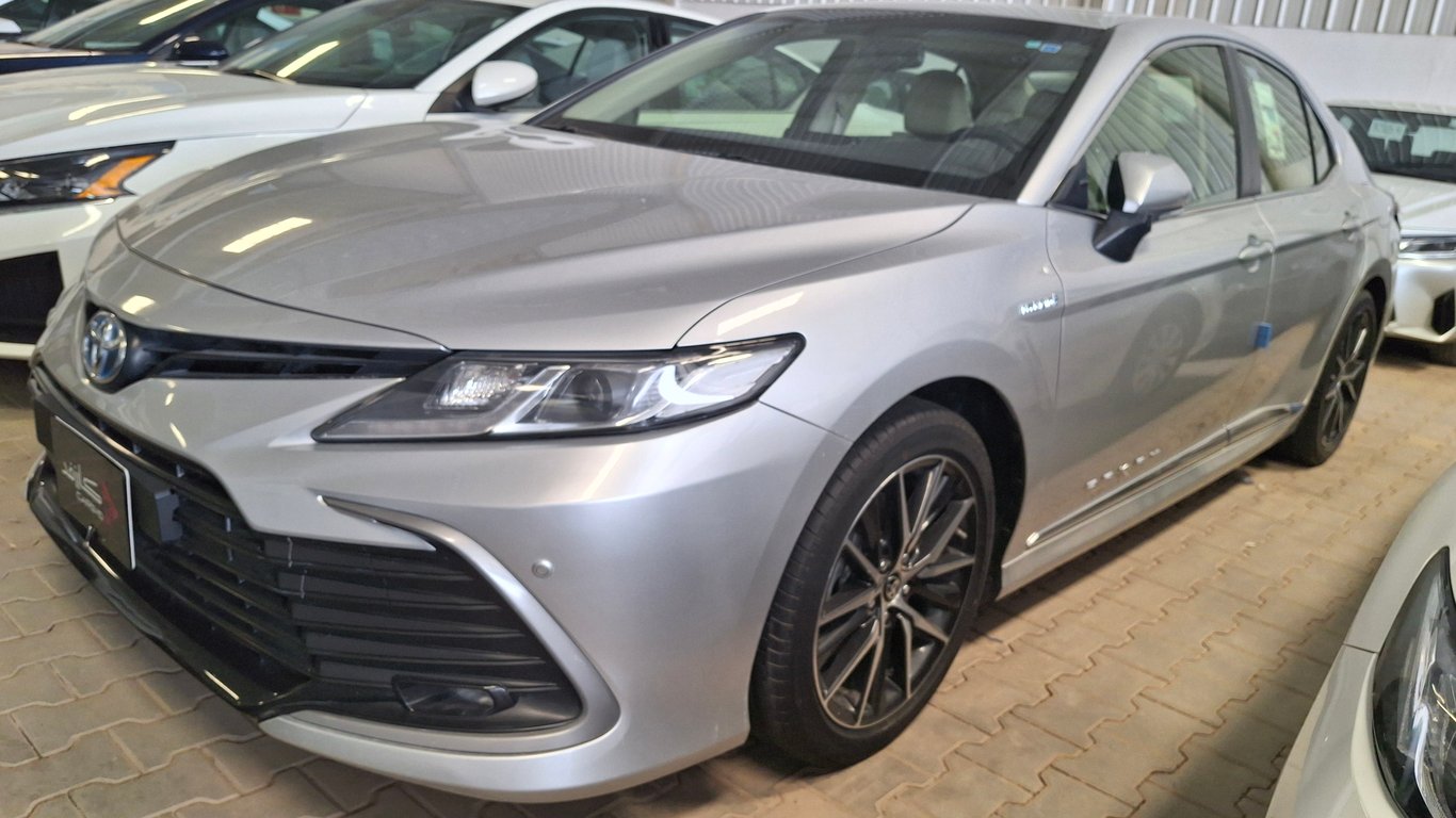 Toyota Camry 2024