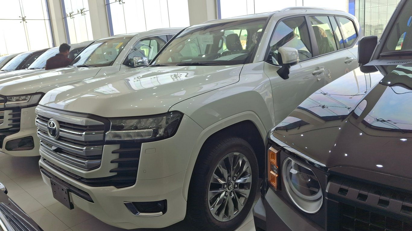 Toyota Land Cruiser 2024