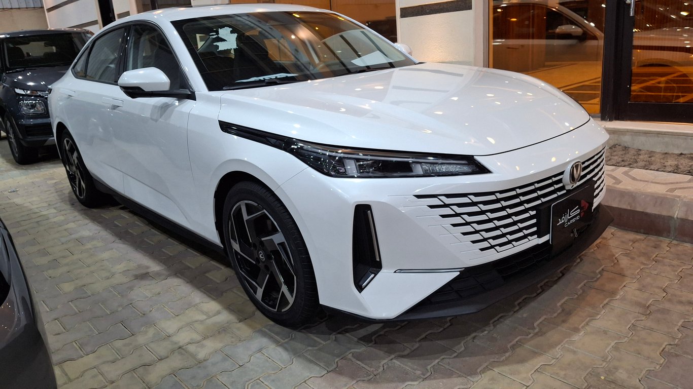 Changan Eado Plus 2025